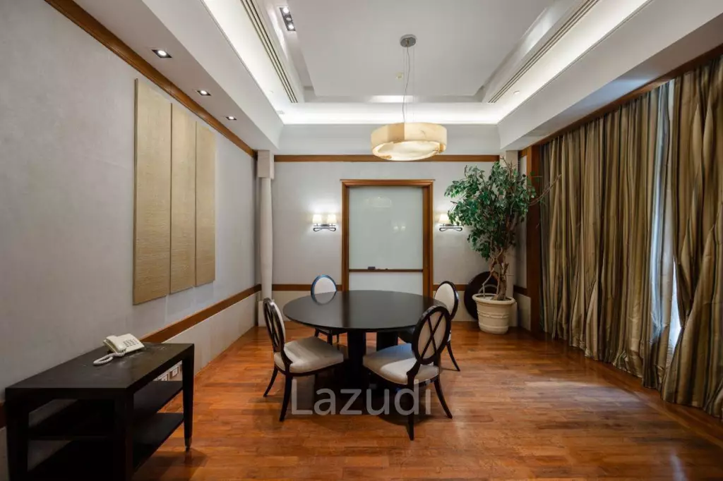 90 sqm high floor condo at Hampton Thonglor 10 in Watthana Bangkok