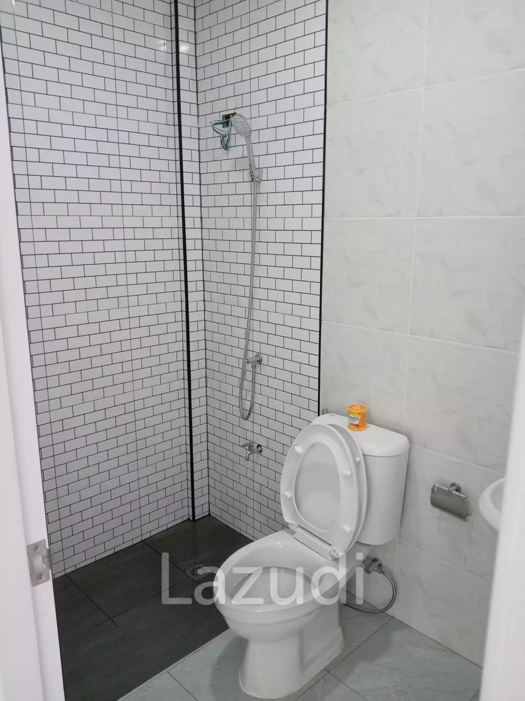 HIN LEK FAI: 2 bedroom, 2 bathroom, Semi-detached House