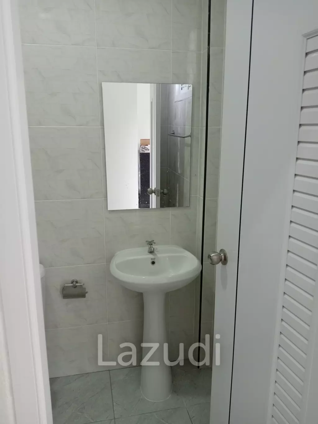 HIN LEK FAI: 2 bedroom, 2 bathroom, Semi-detached House