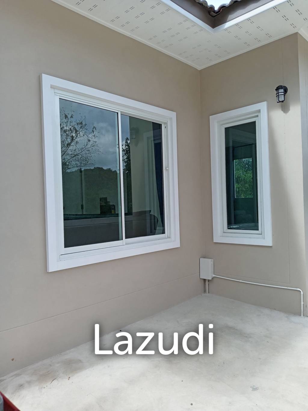 HIN LEK FAI: 2 bedroom, 2 bathroom, Semi-detached House