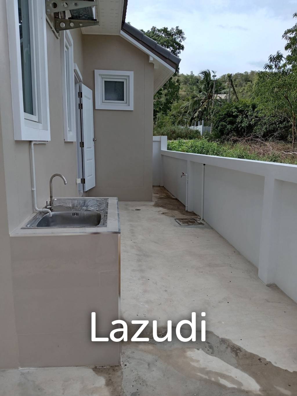 HIN LEK FAI: 2 bedroom, 2 bathroom, Semi-detached House