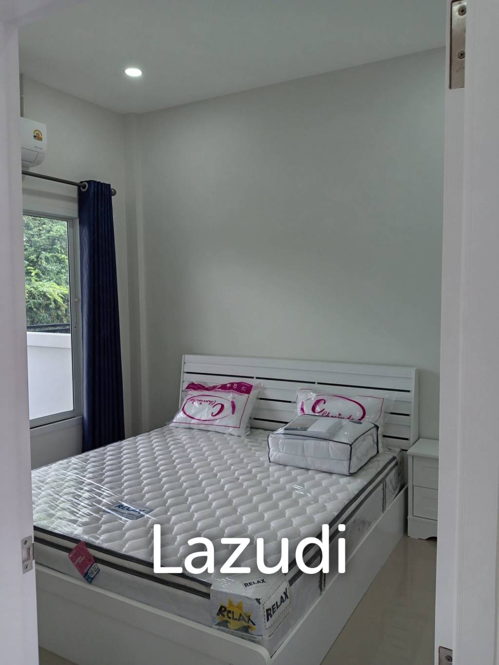 HIN LEK FAI: 2 bedroom, 2 bathroom, Semi-detached House