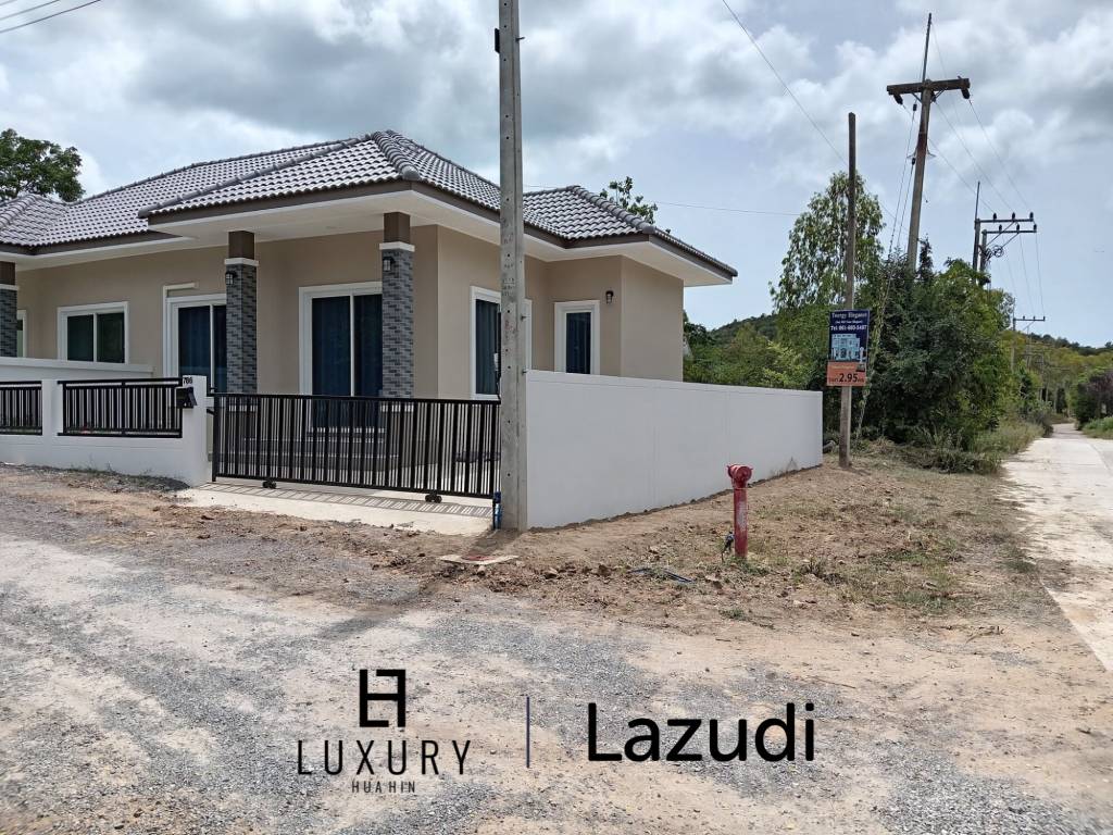 HIN LEK FAI: 2 bedroom, 2 bathroom, Semi-detached House