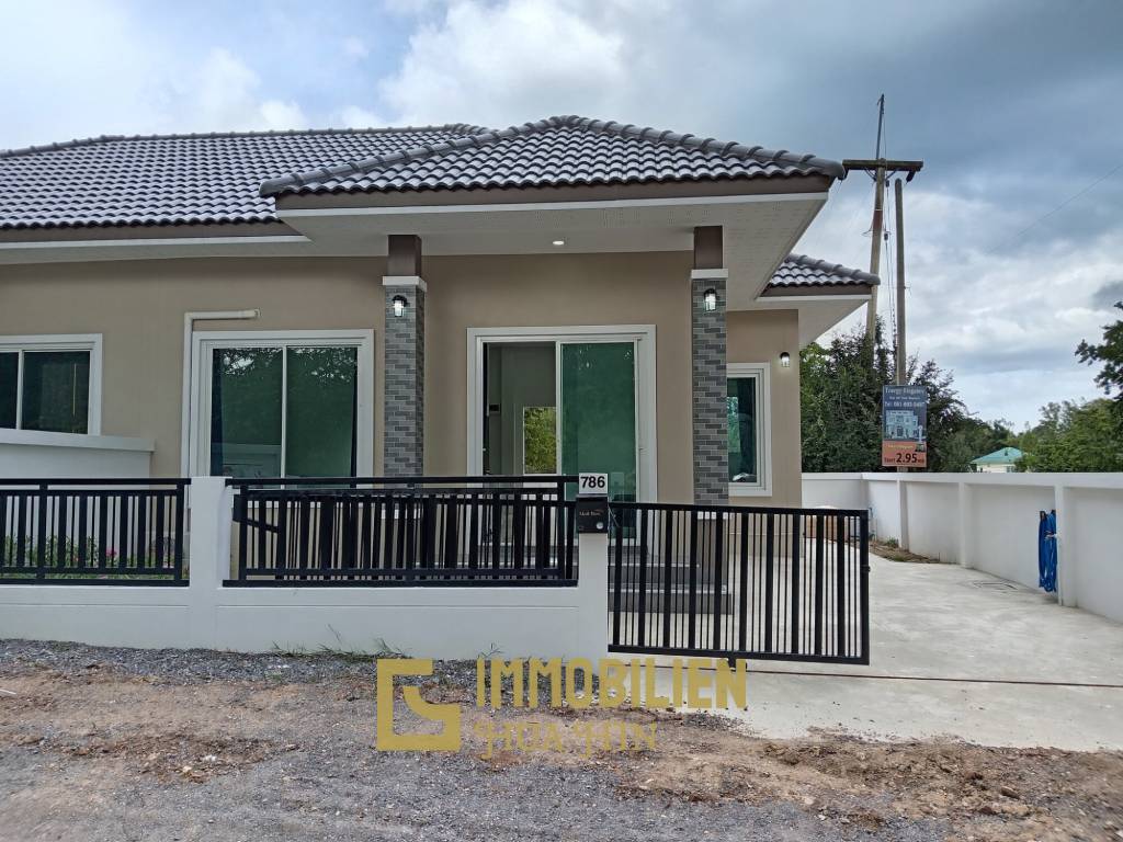 HIN LEK FAI: Doppelhaushälfte mit 2 Schlafzimmern und 2 Badezimmern