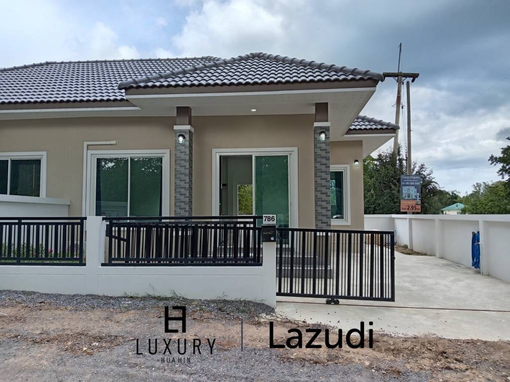HIN LEK FAI: 2 bedroom, 2 bathroom, Semi-detached House