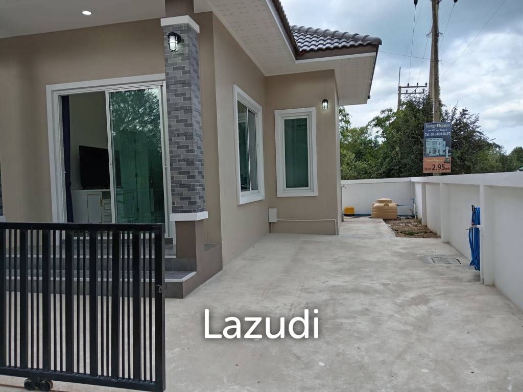HIN LEK FAI: 2 bedroom, 2 bathroom, Semi-detached House