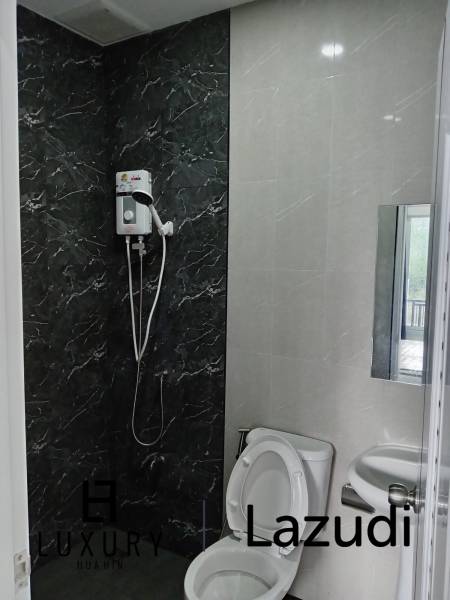 HIN LEK FAI: 2 bedroom, 2 bathroom, Semi-detached House