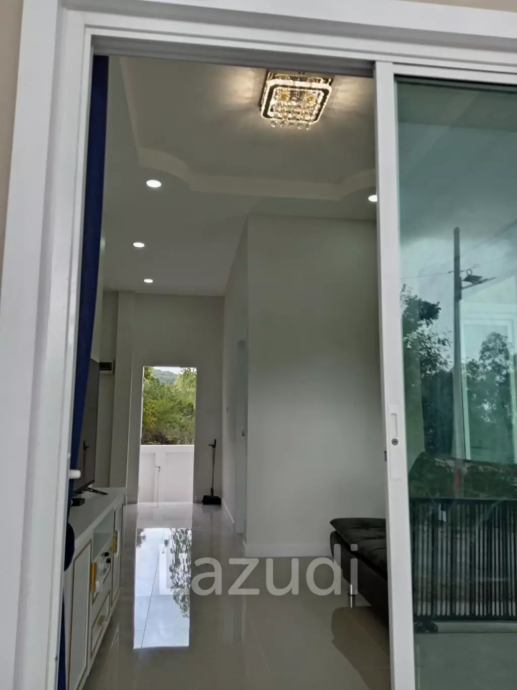 HIN LEK FAI: 2 bedroom, 2 bathroom, Semi-detached House