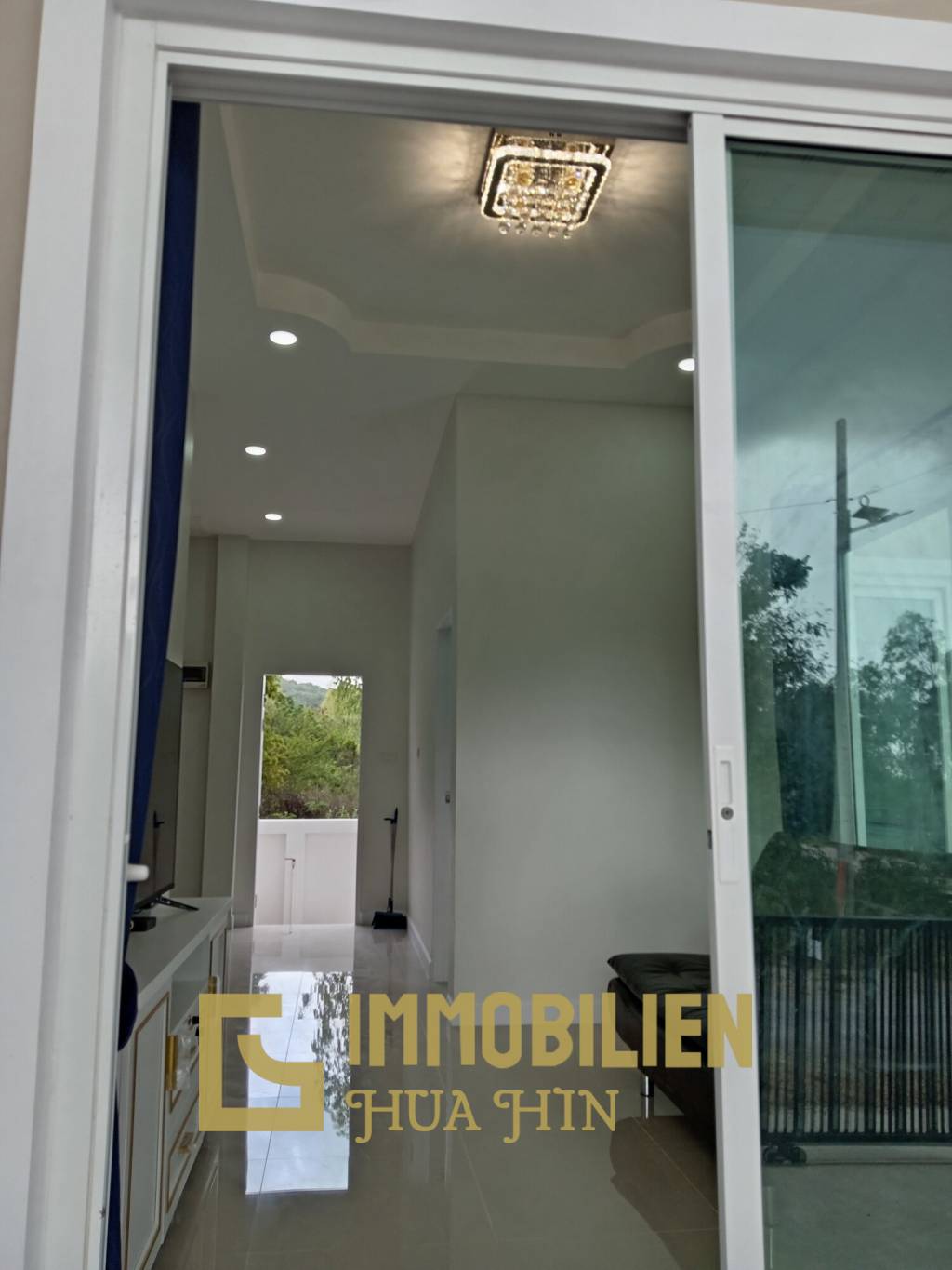 HIN LEK FAI: Doppelhaushälfte mit 2 Schlafzimmern und 2 Badezimmern