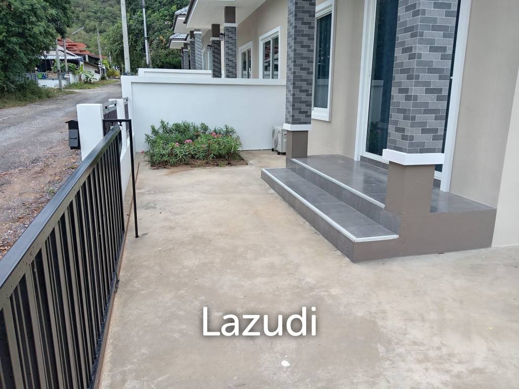 HIN LEK FAI: 2 bedroom, 2 bathroom, Semi-detached House