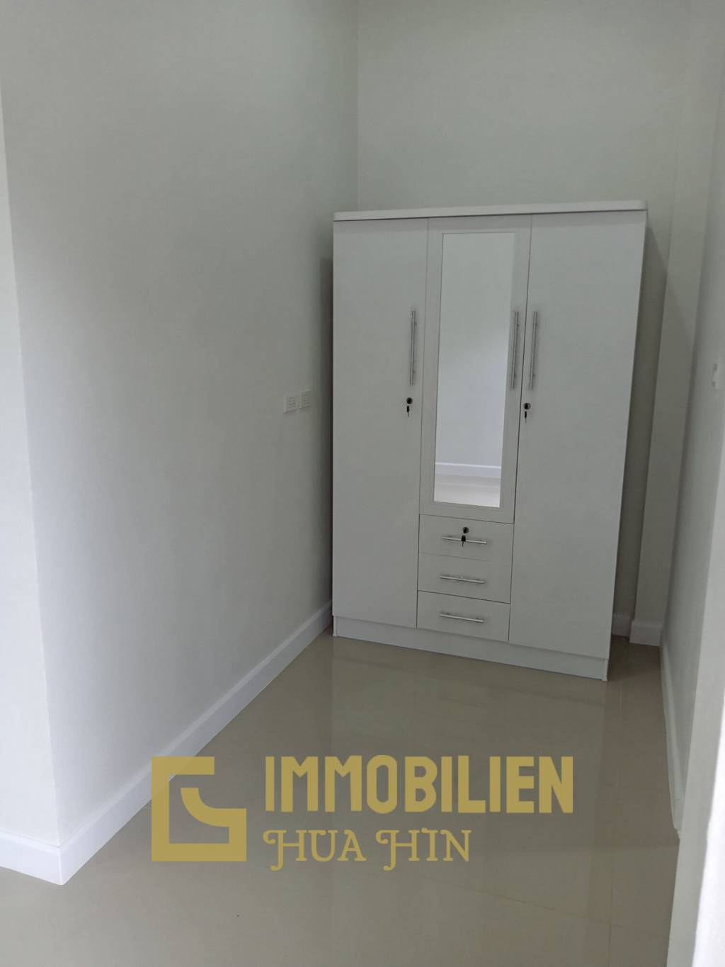 HIN LEK FAI: Doppelhaushälfte mit 2 Schlafzimmern und 2 Badezimmern