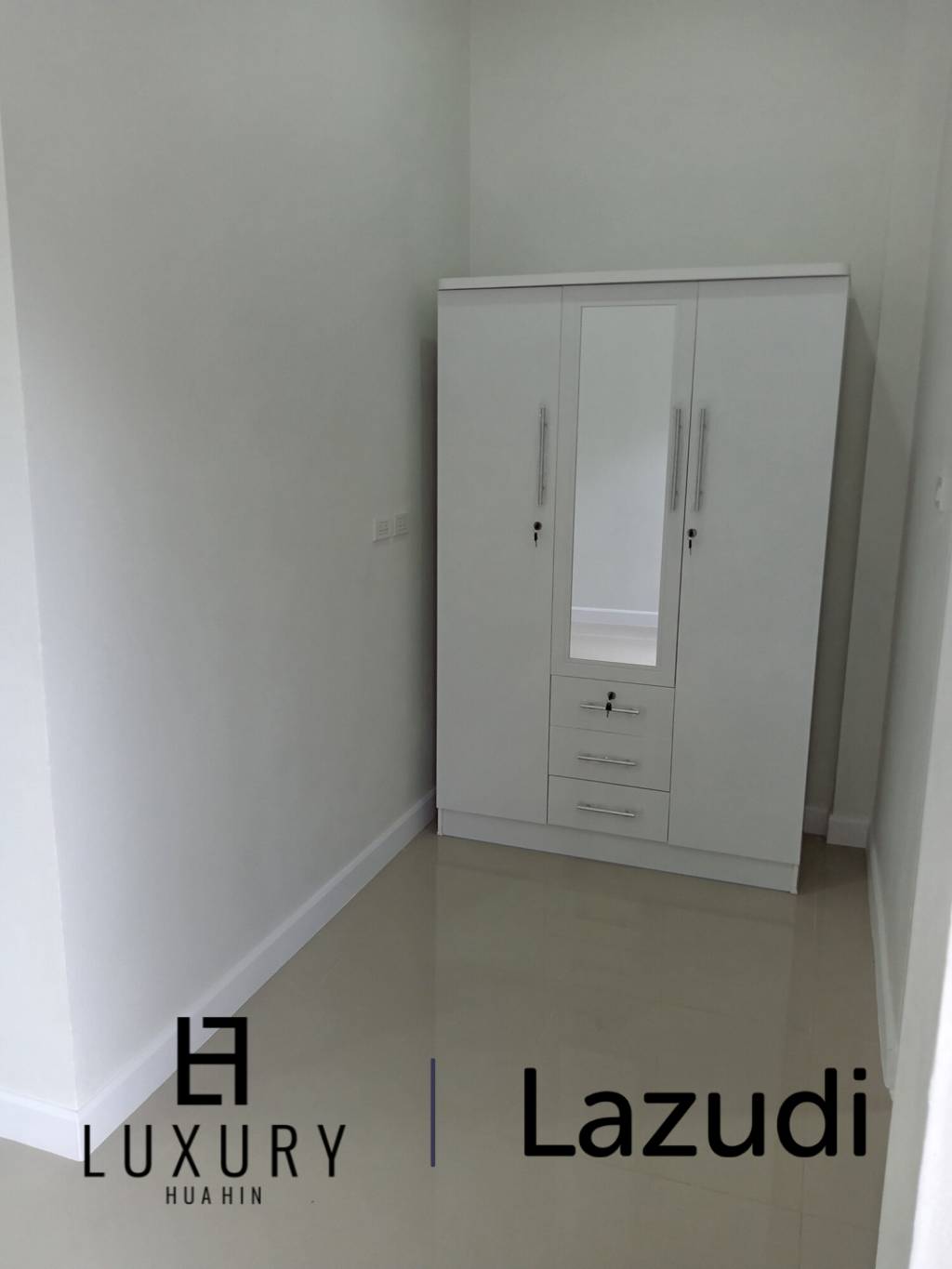 HIN LEK FAI: 2 bedroom, 2 bathroom, Semi-detached House