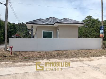 HIN LEK FAI: Doppelhaushälfte mit 2 Schlafzimmern und 2 Badezimmern