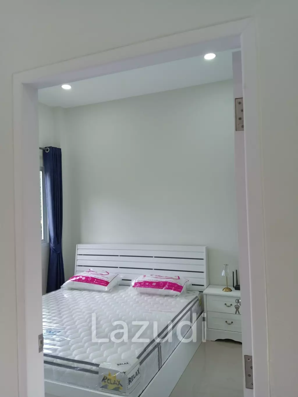 HIN LEK FAI: 2 bedroom, 2 bathroom, Semi-detached House