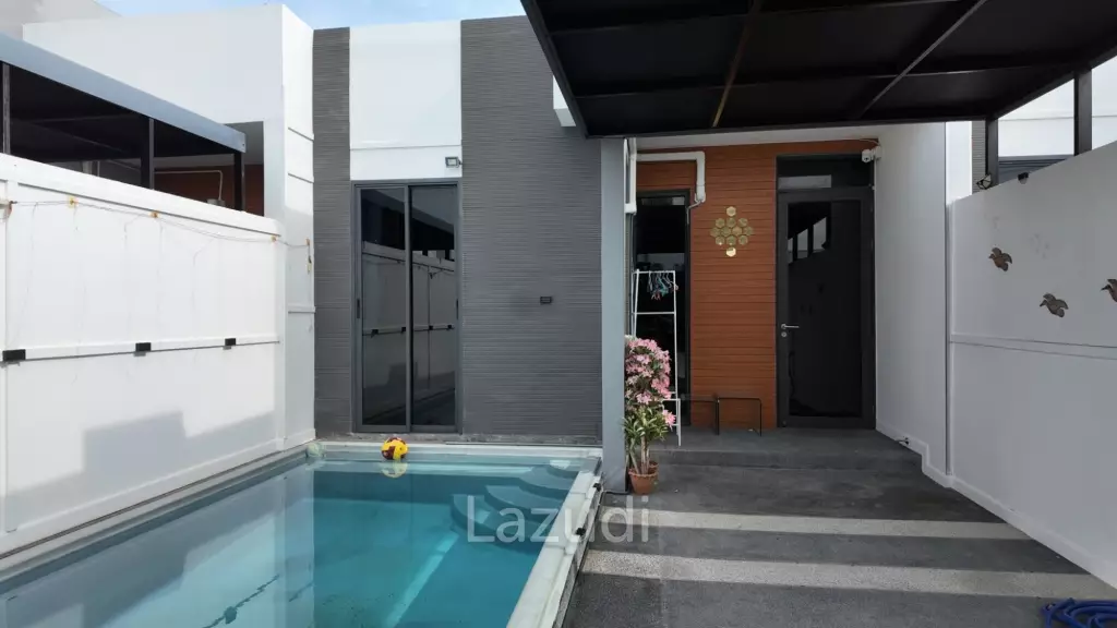 Stunning Modern 2BR Townhouse with Private Pool