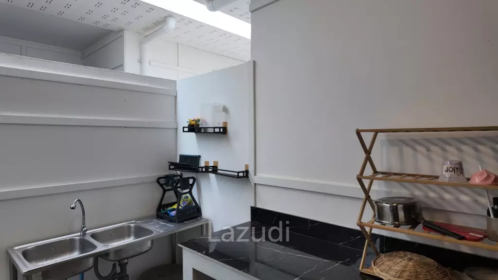 Stunning Modern 2BR Townhouse with Private Pool