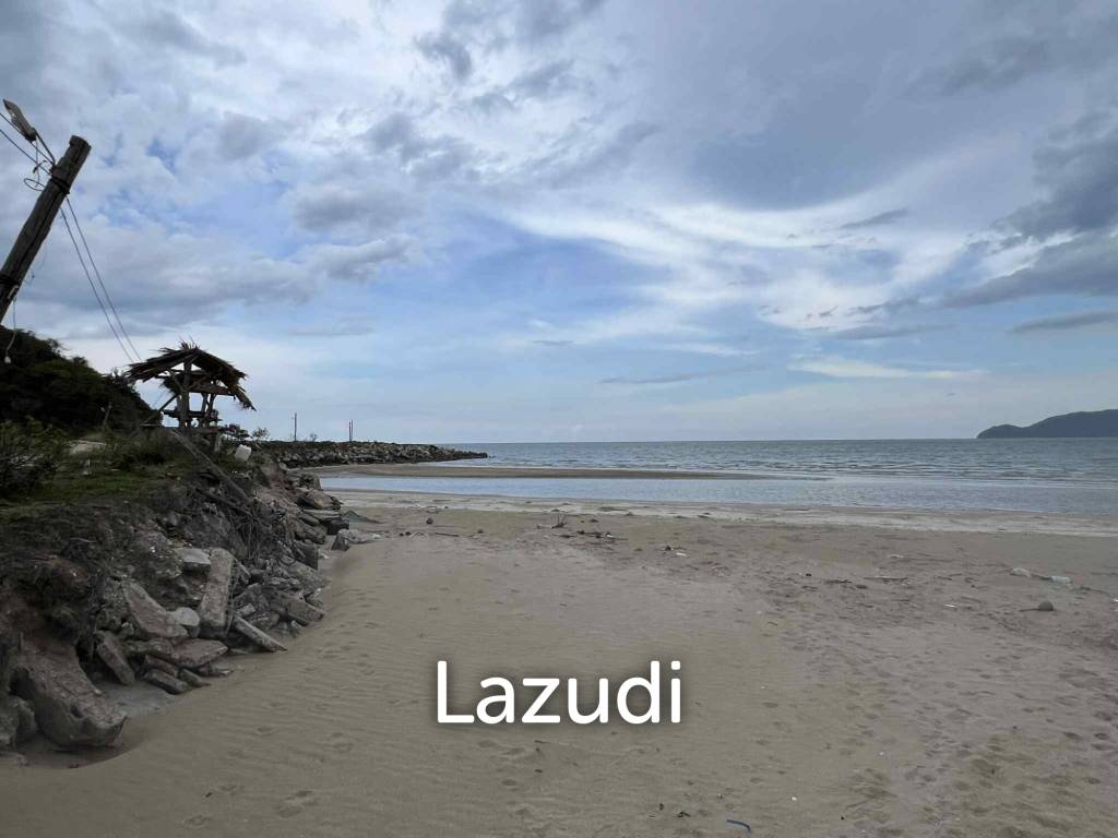 SAM ROI YOT: Your Private Coastal Haven Awaits