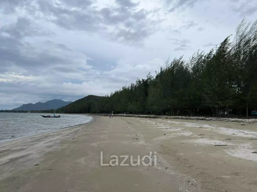 SAM ROI YOT: Your Private Coastal Haven Awaits
