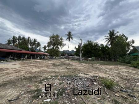 SAM ROI YOT: Your Private Coastal Haven Awaits