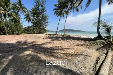 ที่ดินริมทะเล 4960 ตร.ม. ทำเลเงียบสงบ ติดหาดสวย นาเภา หลังสวน ชุมพร