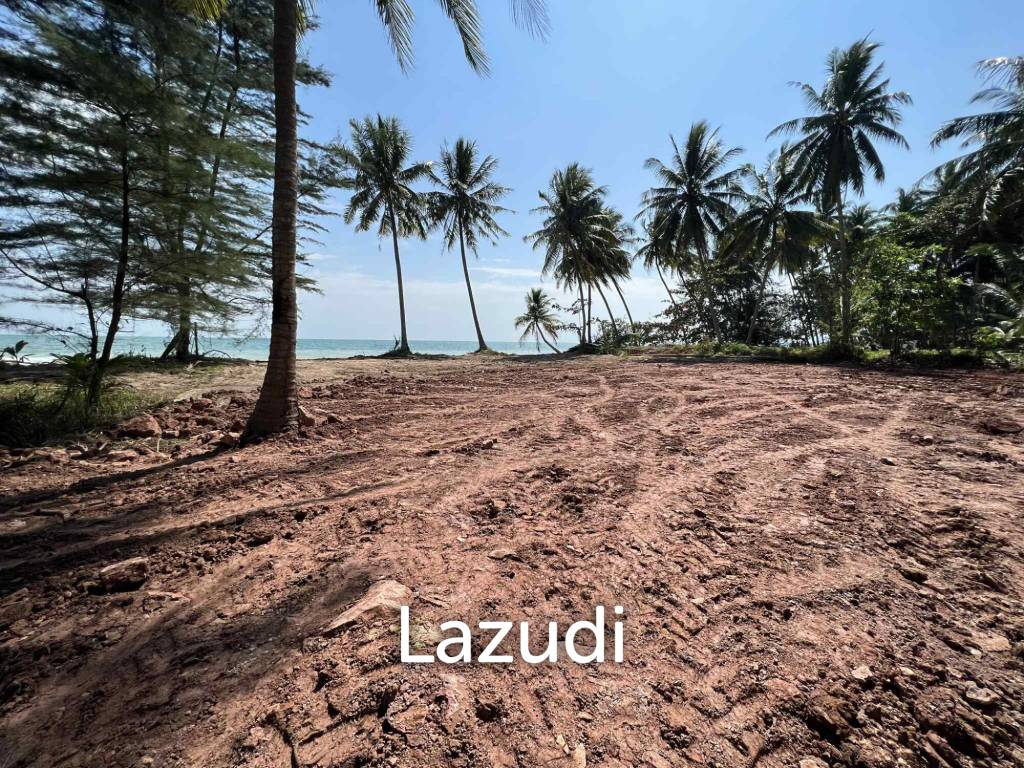 Chumphon Province: Rare Beachfront Land for Sale