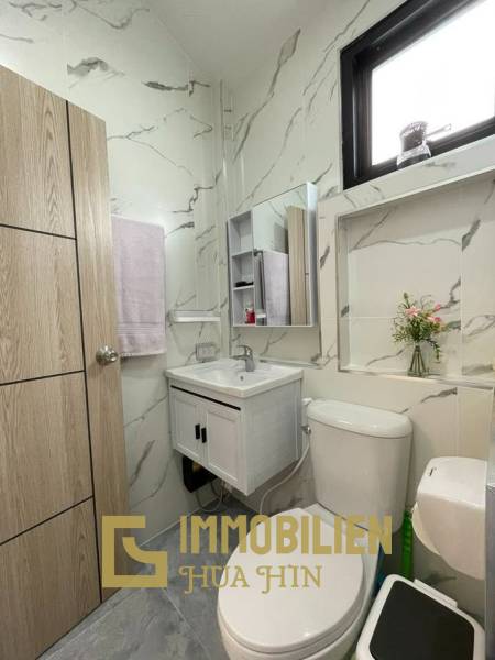 Zent-Projekt: Villa mit 2 Schlafzimmern und 2 Bädern, komplett ausgestattet