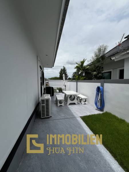 Zent-Projekt: Villa mit 2 Schlafzimmern und 2 Bädern, komplett ausgestattet