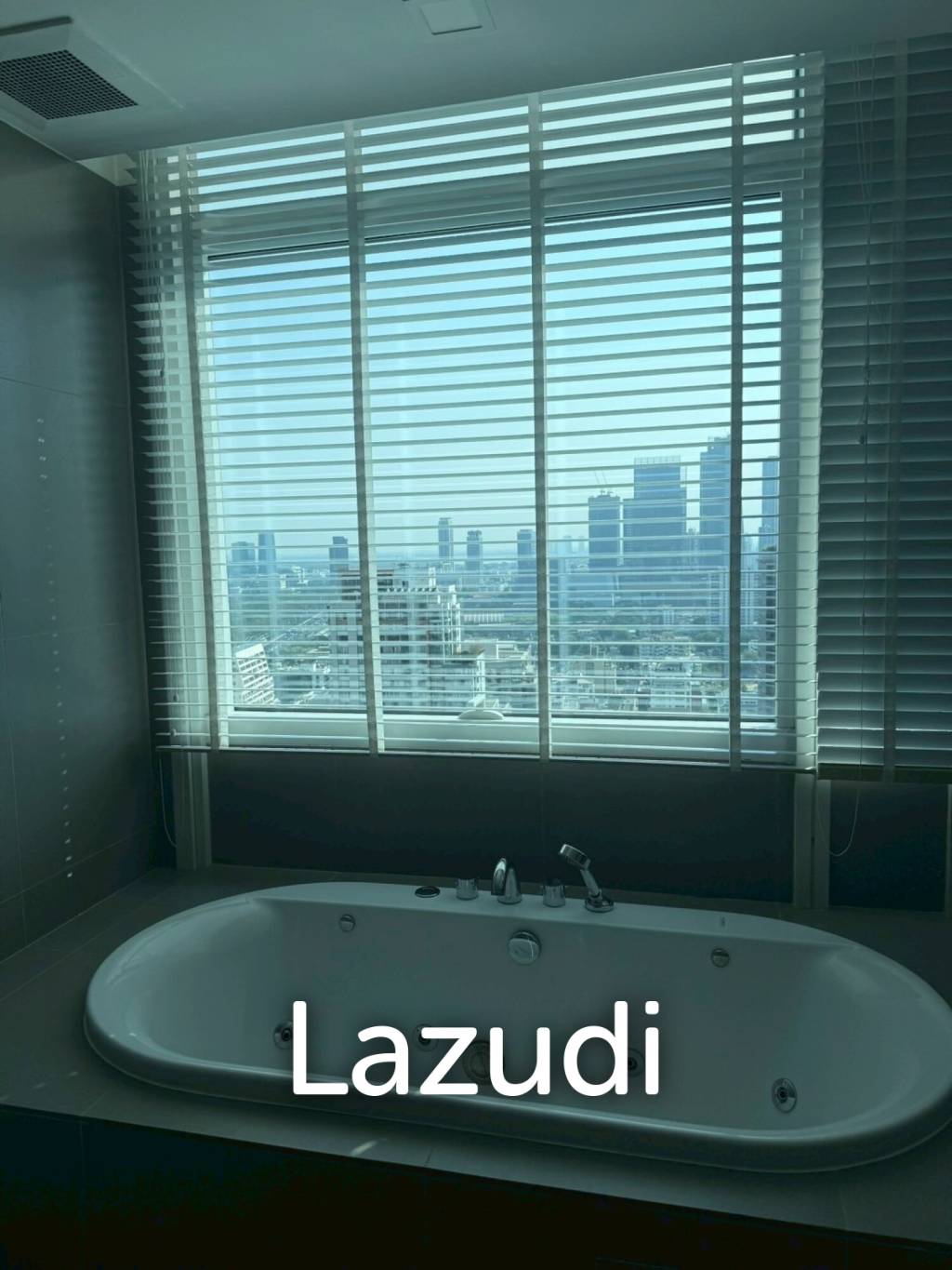 2 Bedroom  2 Bathroom 130 SQ.M Athenee Residence
