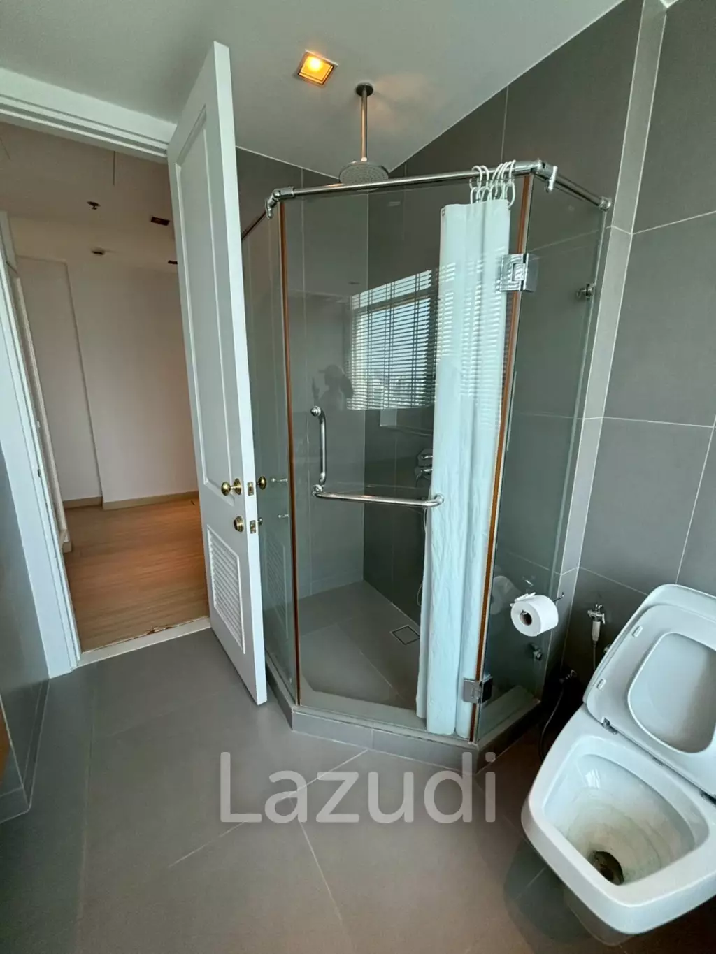 2 Bedroom  2 Bathroom 130 SQ.M Athenee Residence