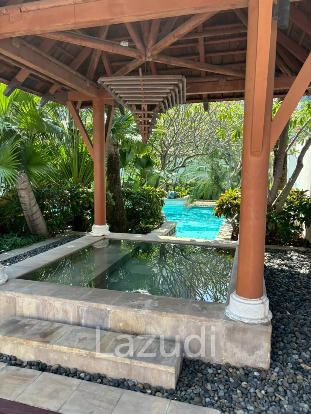 2 Bedroom  2 Bathroom 130 SQ.M Athenee Residence