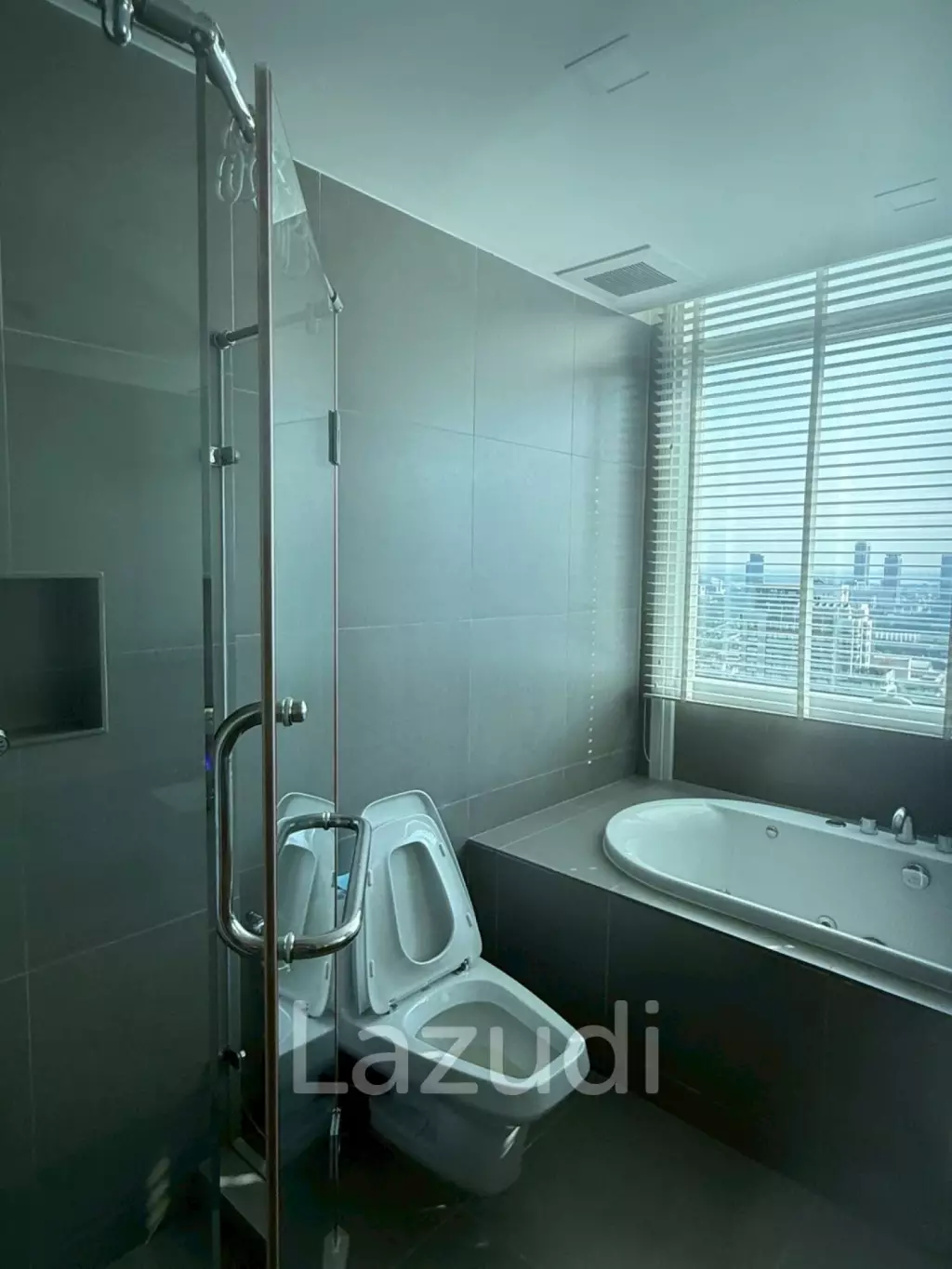 2 Bedroom  2 Bathroom 130 SQ.M Athenee Residence