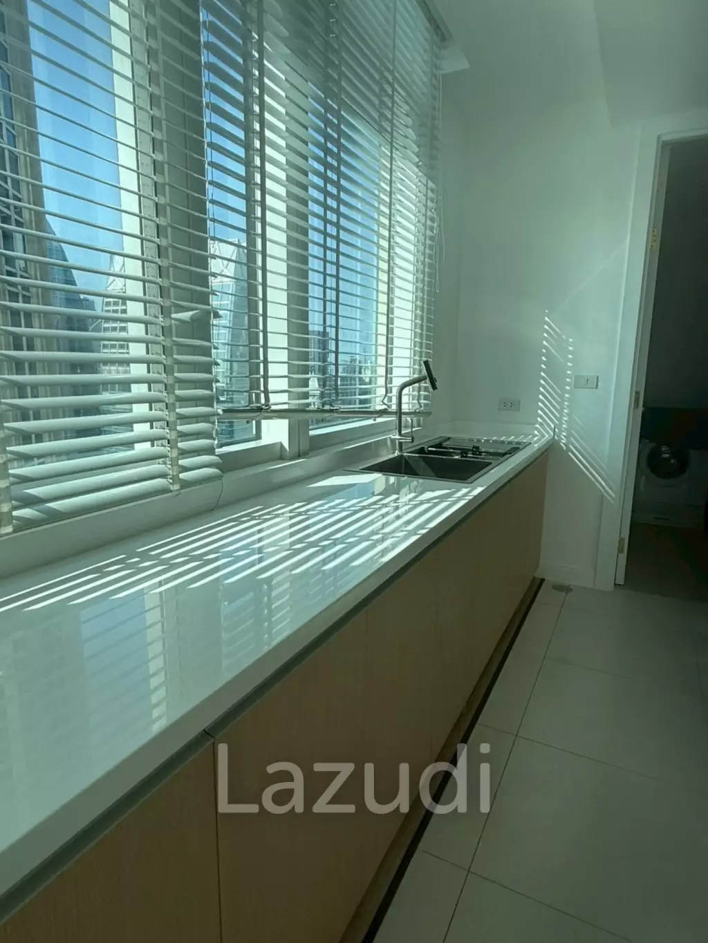2 Bedroom  2 Bathroom 130 SQ.M Athenee Residence
