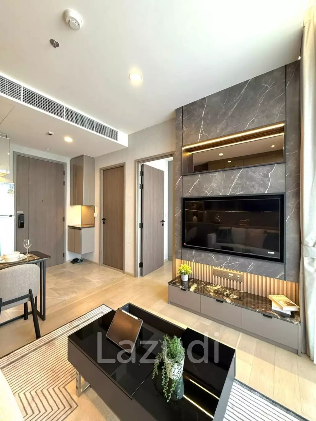 1 Bed 1 Bath 36 SQ.M THE EXTRO Phayathai-Rangnam