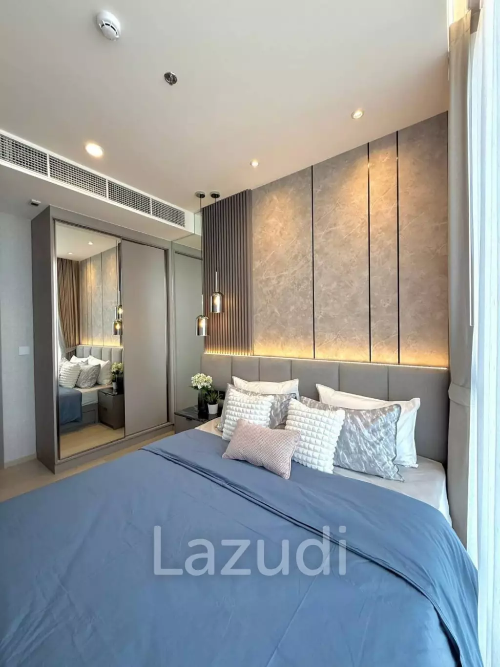 1 Bed 1 Bath 36 SQ.M THE EXTRO Phayathai-Rangnam