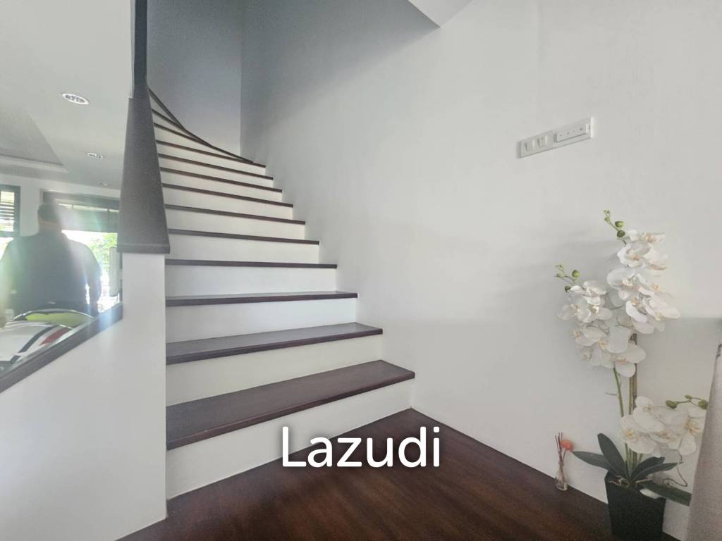 160 ตร.ม 2 เตียง 2 อาบน้ำ ทาวน์เฮ้าส์ For ขาย