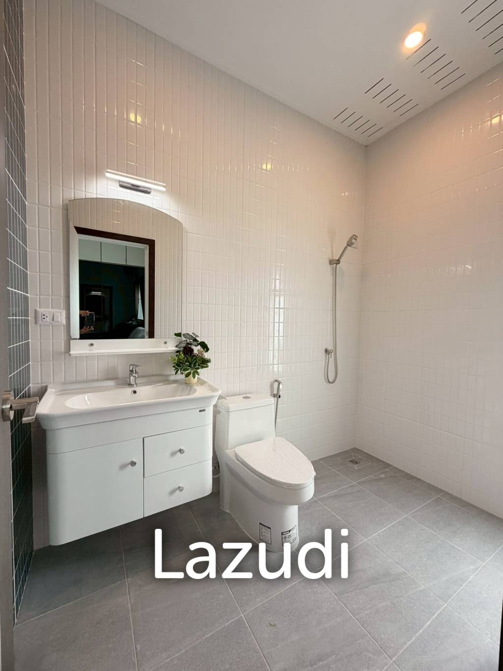 3 Bedrooms 3 Bathrooms 146 SQ.M. The flow by Sabai Home