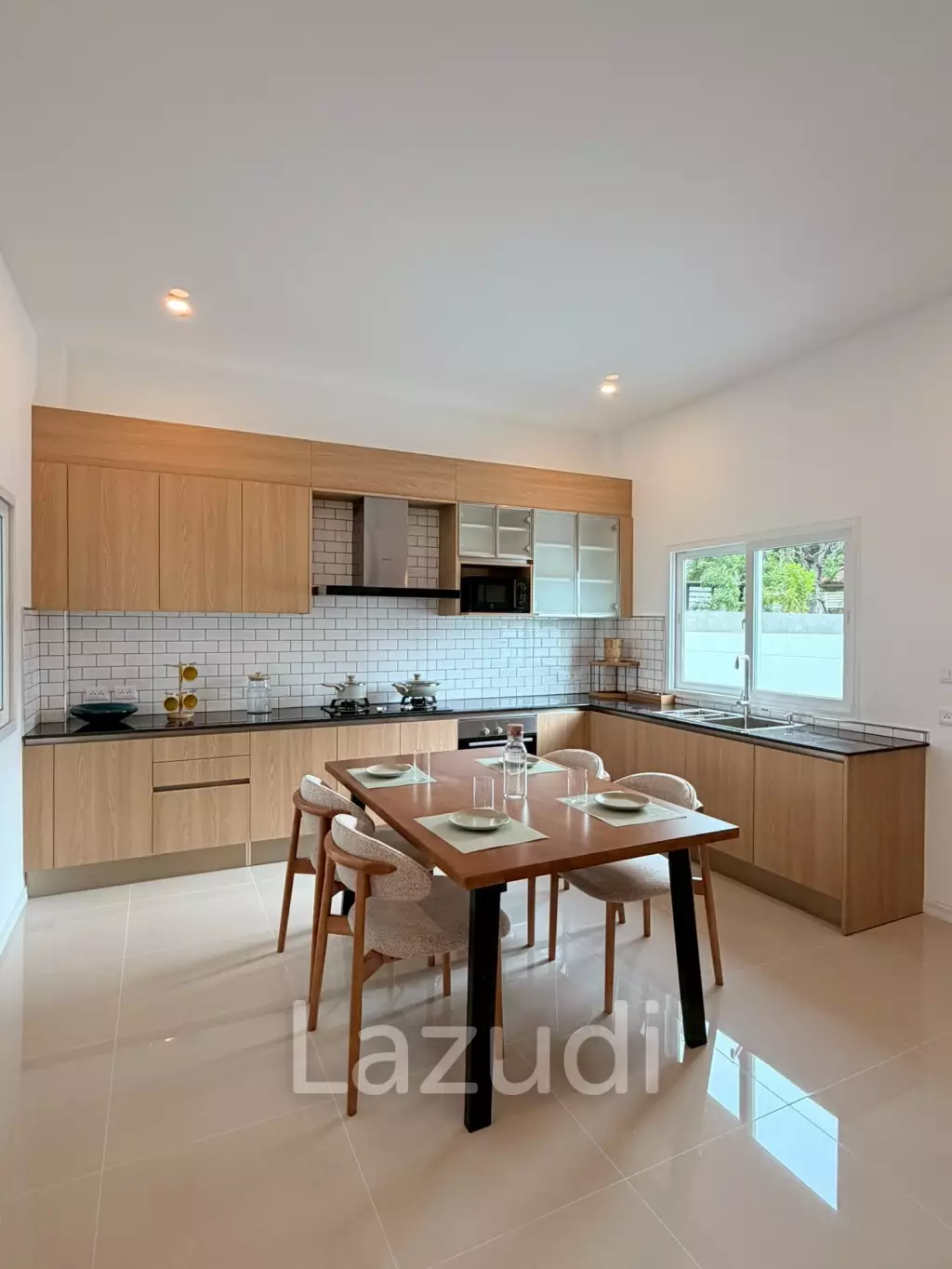 3 Bedrooms 3 Bathrooms 146 SQ.M. The flow by Sabai Home