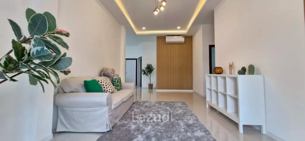 3 Bedrooms 2 Bathrooms 156 SQ.M. The flow by Sabai Home
