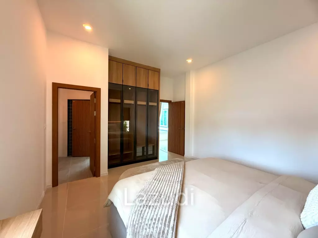 3 Bedrooms 3 Bathrooms 138 SQ.M. The flow by Sabai Home