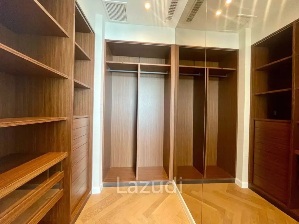 2 Bed 3 Bath 185 SQ.M. MARQUE Sukhumvit