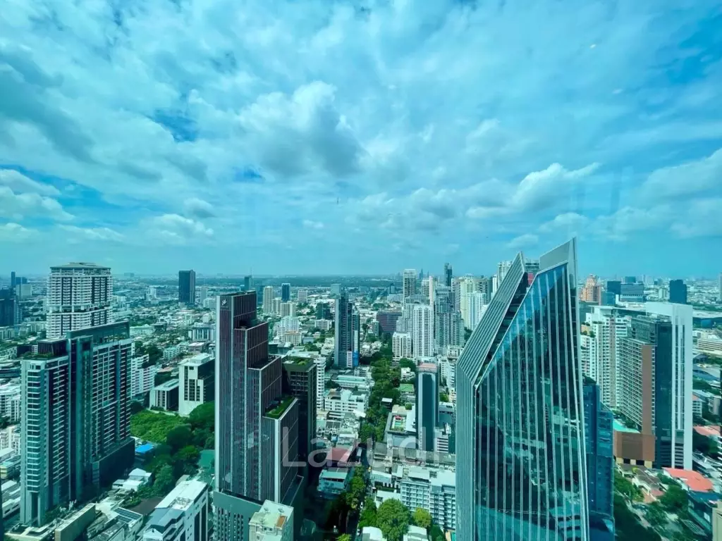 2 Bed 3 Bath 185 SQ.M. MARQUE Sukhumvit