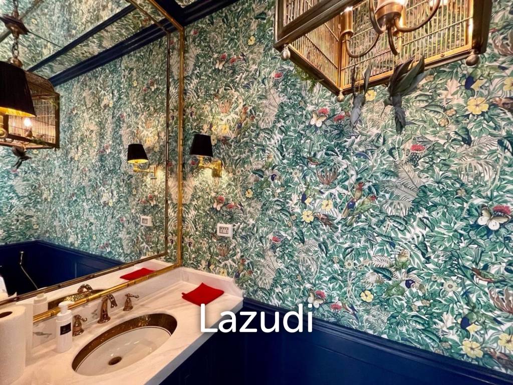 2 Bed 3 Bath 185 SQ.M. MARQUE Sukhumvit