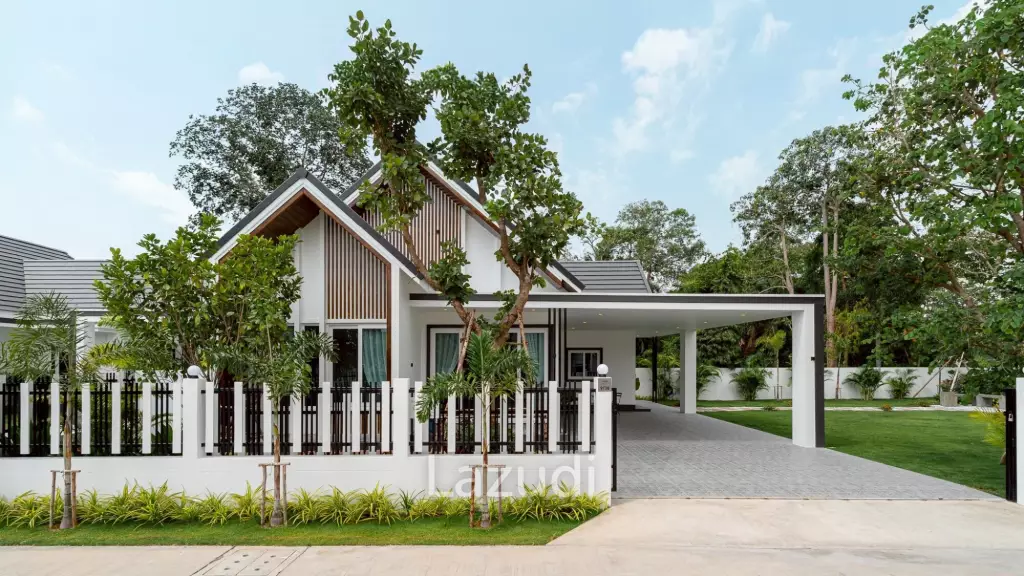 3 Bedrooms 2 Bathrooms 156 SQ.M. Coco Ville 2 by Sabai Home