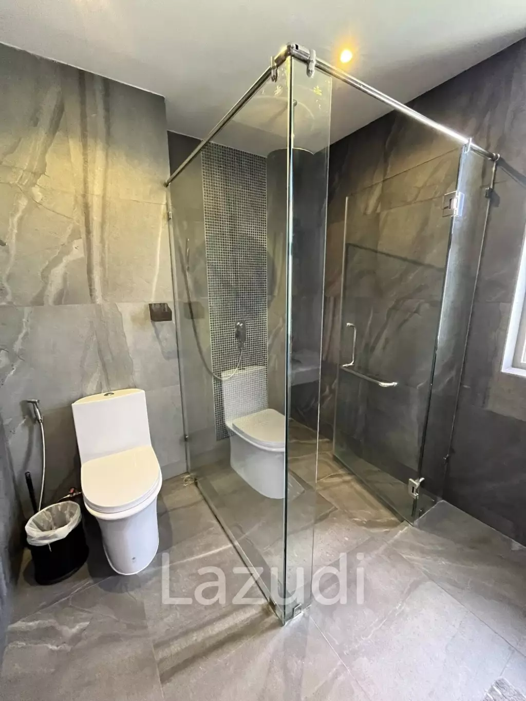 3-bedroom pool villa with Jacuzzi for rent in Rawai