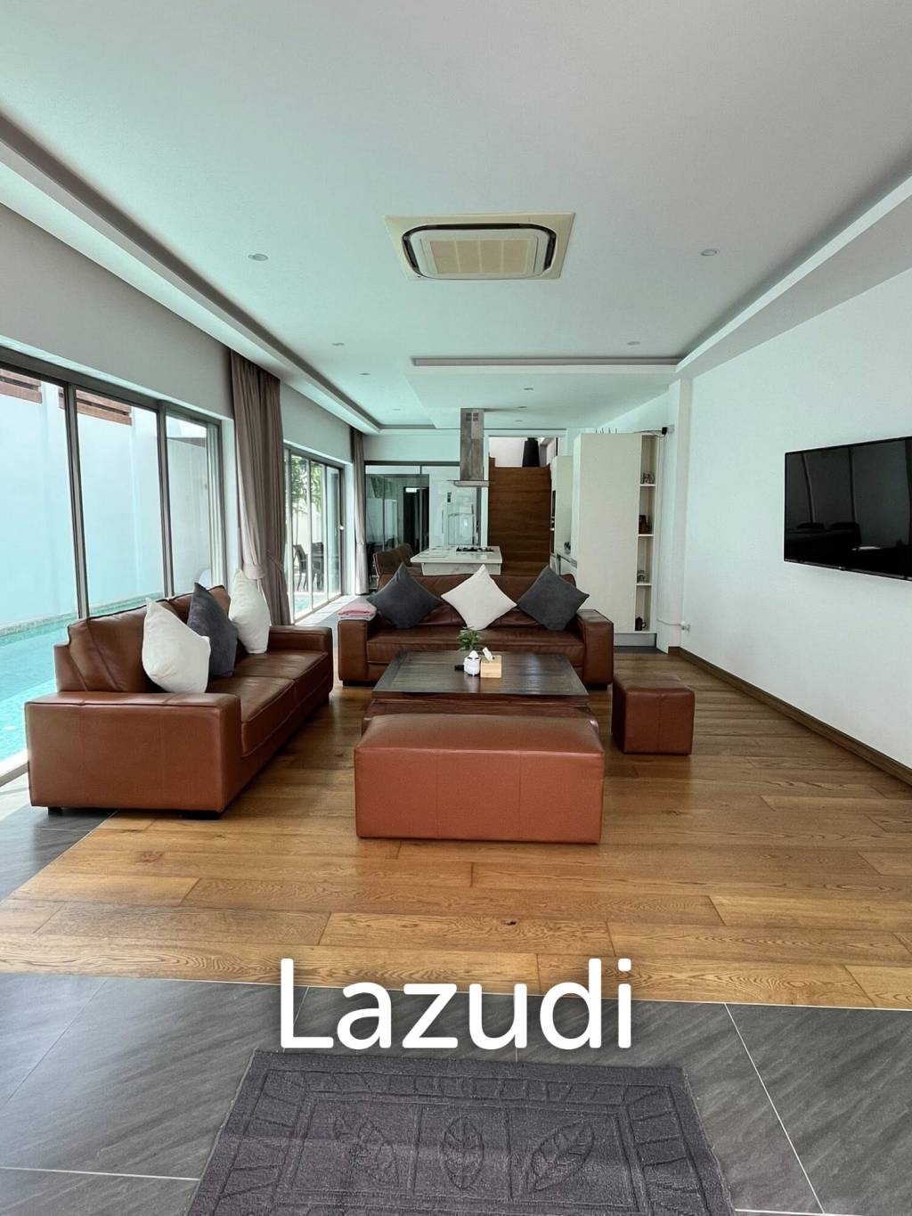 3-bedroom pool villa with Jacuzzi for rent in Rawai