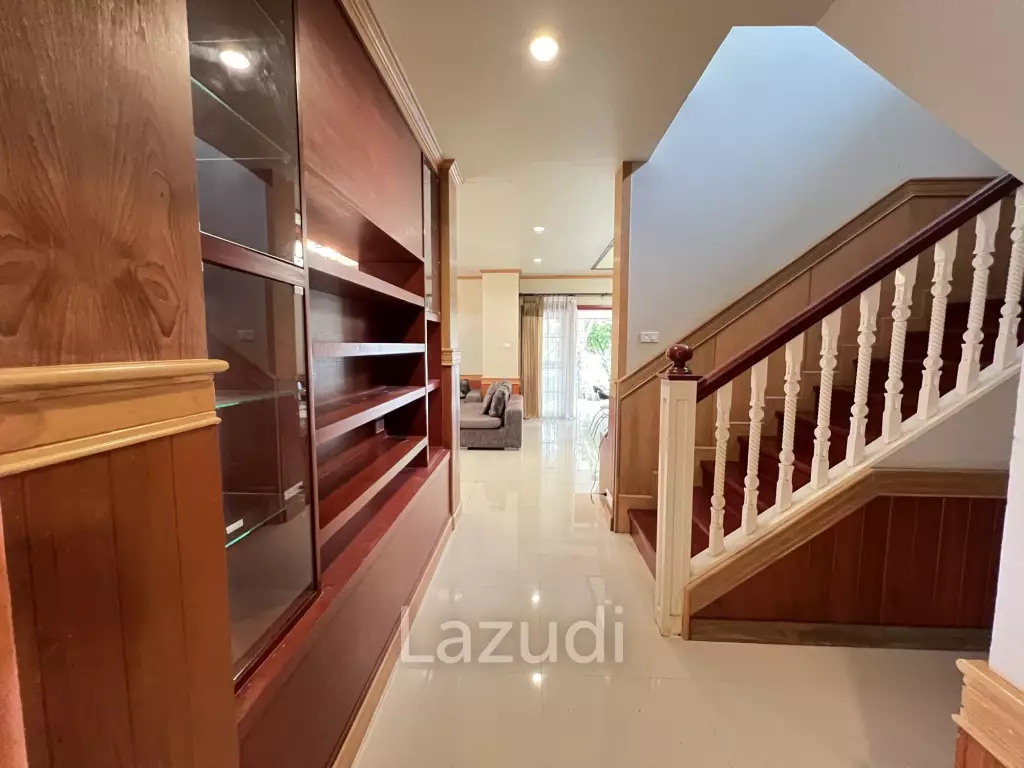 บ้าน 2 ชั้นให้เช่า 4 ห้องนอนในโครงการกุลพันธ์วิล เชียงราย