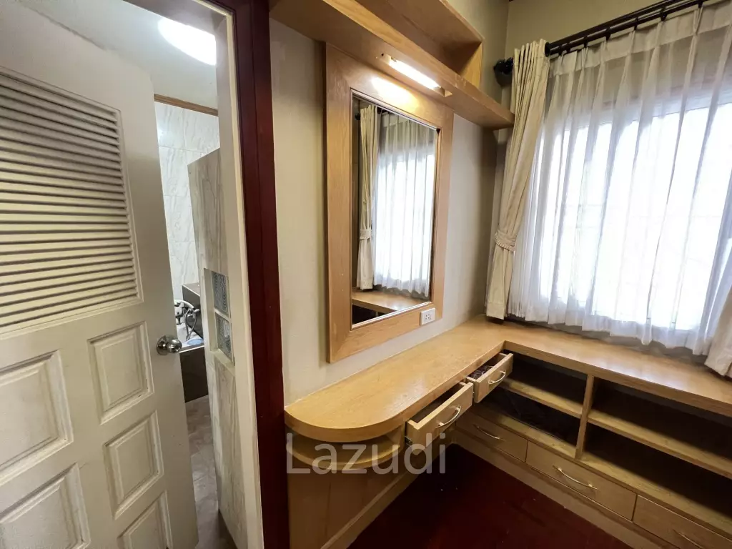 บ้าน 2 ชั้นให้เช่า 4 ห้องนอนในโครงการกุลพันธ์วิล เชียงราย