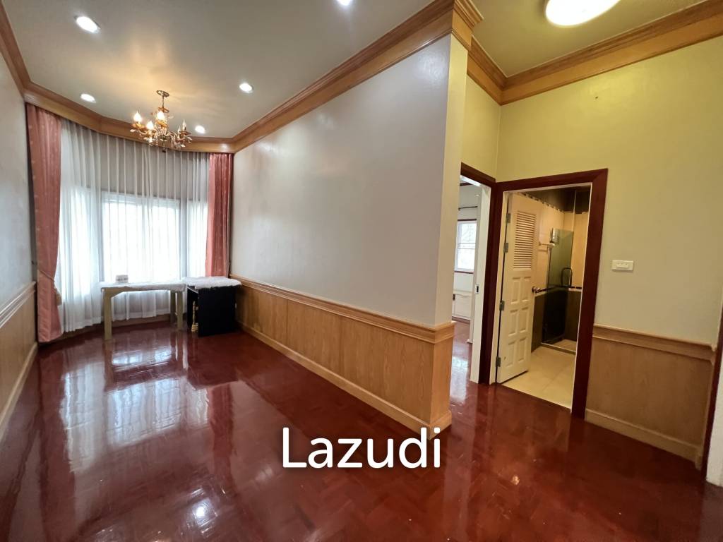 บ้าน 2 ชั้นให้เช่า 4 ห้องนอนในโครงการกุลพันธ์วิล เชียงราย