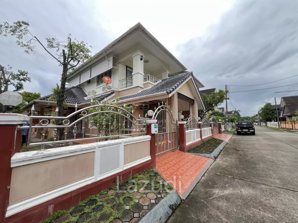 บ้าน 2 ชั้นให้เช่า 4 ห้องนอนในโครงการกุลพันธ์วิล เชียงราย