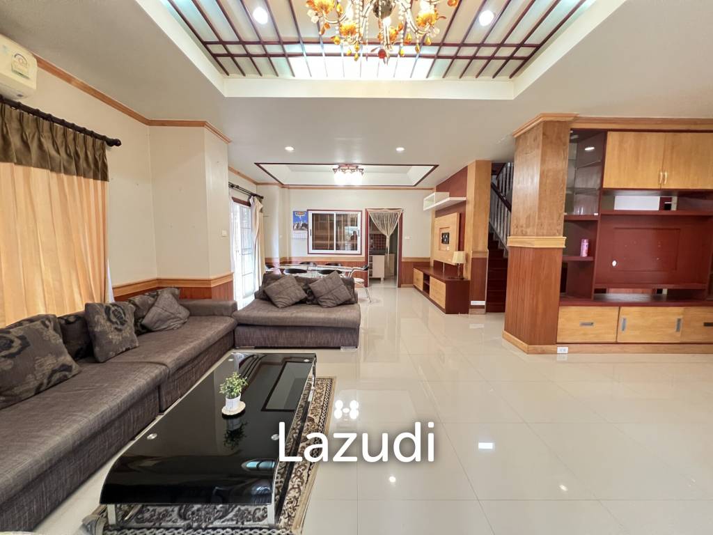 บ้าน 2 ชั้นให้เช่า 4 ห้องนอนในโครงการกุลพันธ์วิล เชียงราย